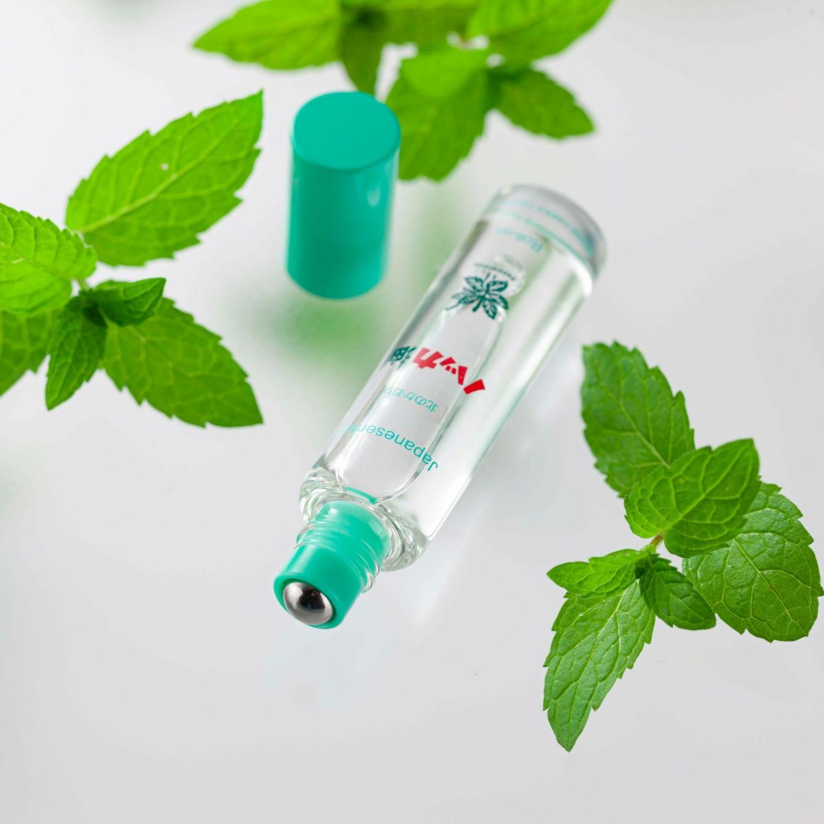 ハッカ油ロールオンイメージ